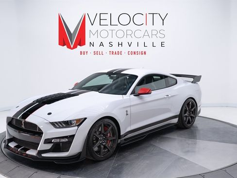 Used 2022 Ford Mustang Shelby GT500 w/ Carbon Fiber Track Pack image 10