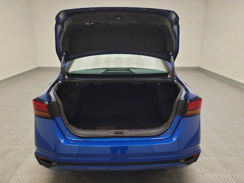 Used 2025 Nissan Altima 2.5 SV FWD image 29