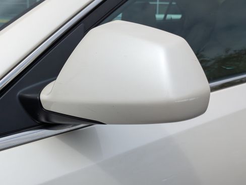 Used 2011 Cadillac CTS Luxury image 27