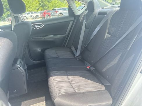 Used 2017 Nissan Sentra SV FWD image 22