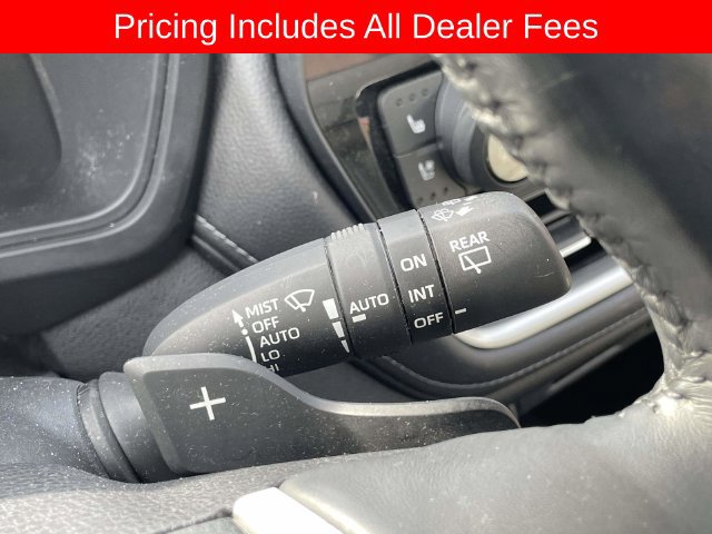Used 2024 Toyota Grand Highlander AWD image 30