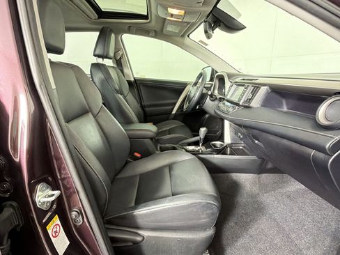 Used 2016 Toyota RAV4 Limited w/ Advanced Technology Package FWD image 30