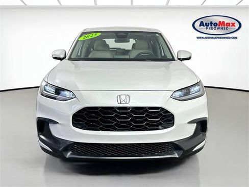 Used 2023 Honda HR-V LX image 6