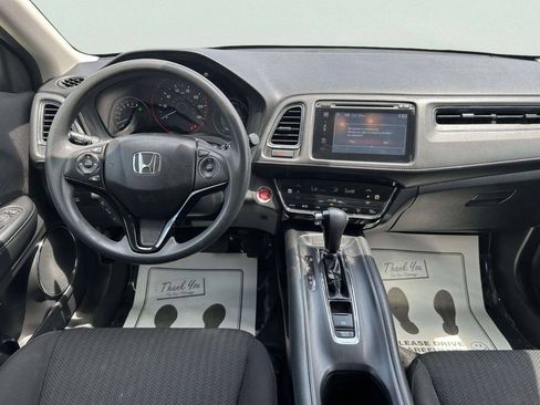 Used 2018 Honda HR-V EX image 19