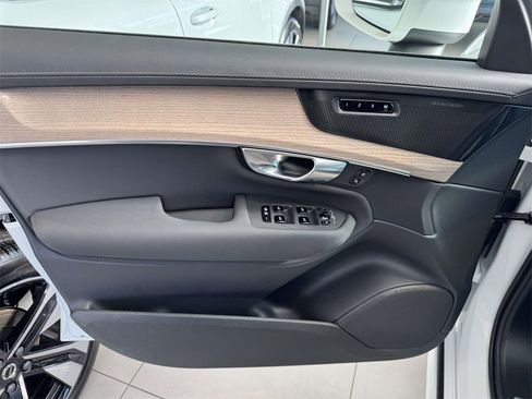 Certified 2026 Volvo XC90 B5 Plus w/ Protection Package image 13