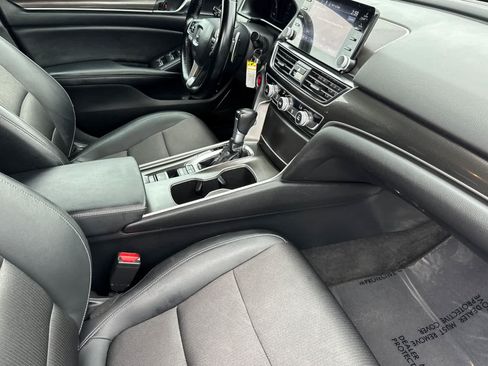 Used 2022 Honda Accord Sport image 15