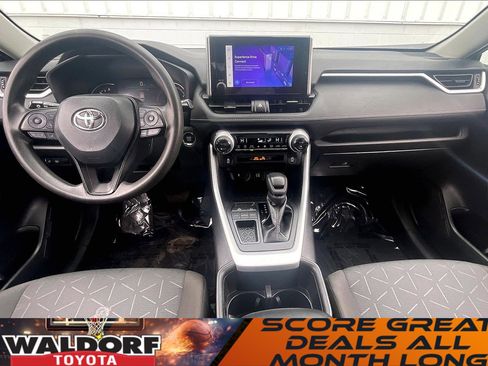 Used 2024 Toyota RAV4 XLE image 19