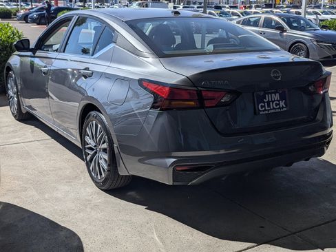 New 2026 Nissan Altima 2.5 SV image 4