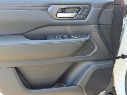 New 2026 Nissan Armada PRO-4X w/ Captain's Chari Seat Package image 27