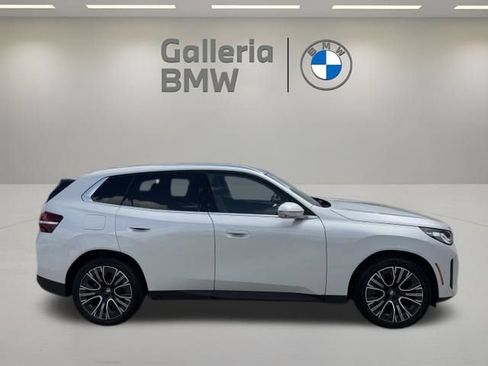 Used 2025 BMW X3 xDrive30i AWD/4WD image 5