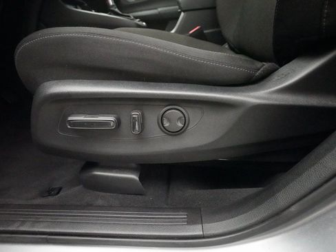 Certified 2023 Honda CR-V EX image 28