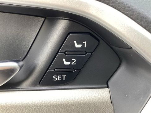 New 2025 Toyota RAV4 XLE Premium image 31