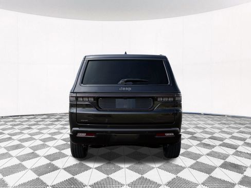 New 2026 Jeep Grand Wagoneer L Summit AWD/4WD image 10