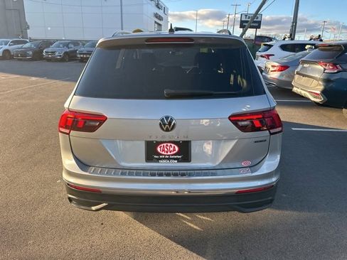 Used 2022 Volkswagen Tiguan S image 7