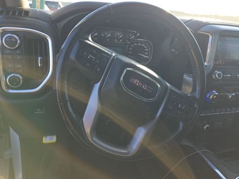 Used 2021 GMC Sierra 1500 Elevation image 17