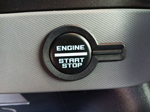 Used 2022 Ford Bronco Black Diamond AWD/4WD image 17