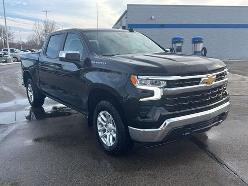 Used 2023 Chevrolet Silverado 1500 LT w/ Protection Package image 9