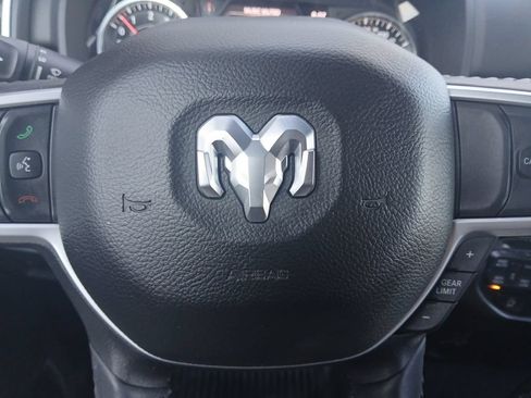 Used 2022 RAM 1500 Lone Star AWD/4WD image 5