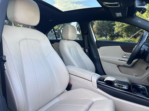 Used 2019 Mercedes-Benz A 220 image 25