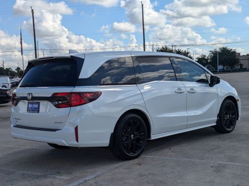 New 2026 Honda Odyssey Sport-L image 5