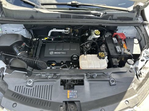 Used 2019 Buick Encore Preferred FWD image 4
