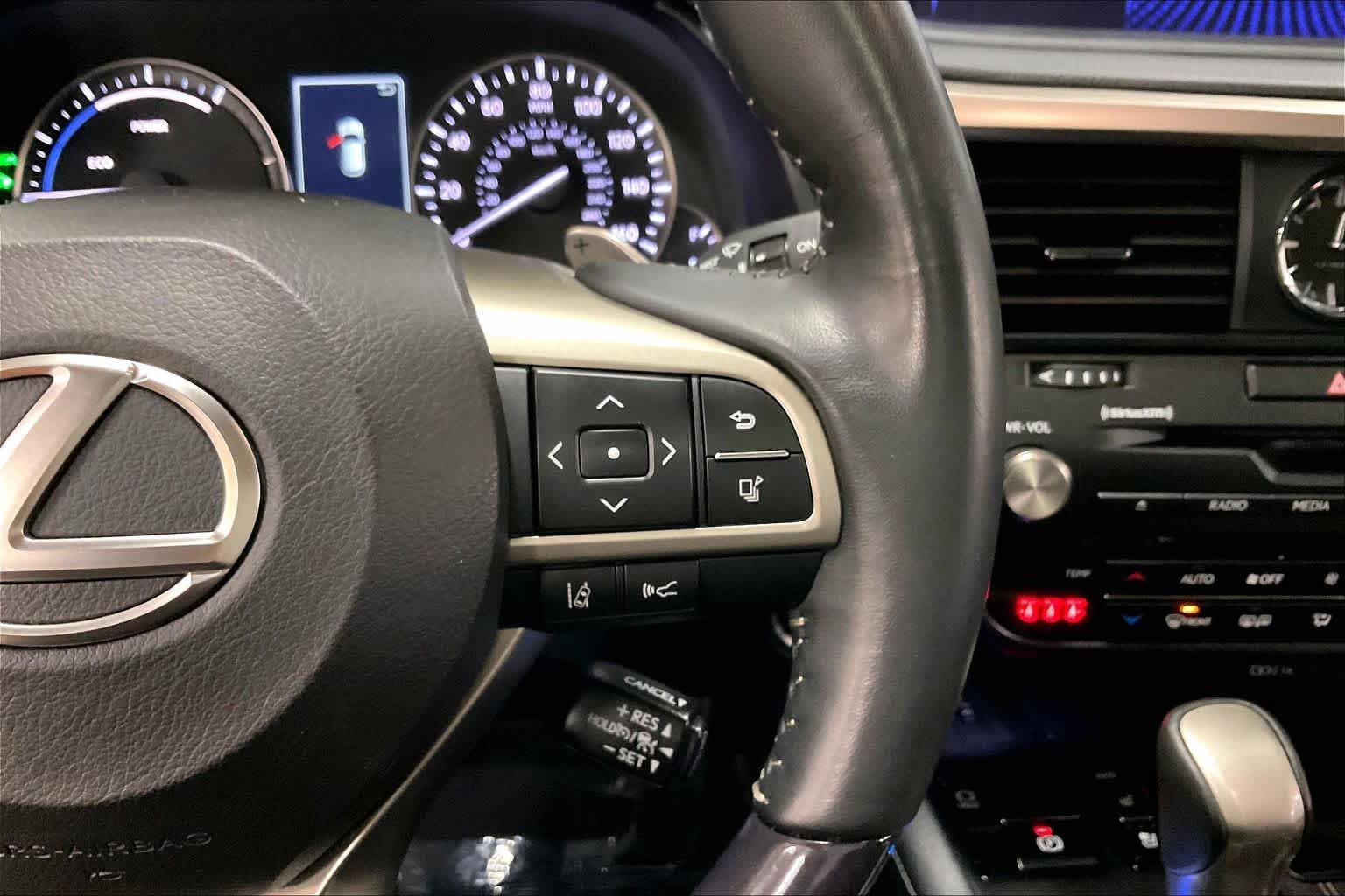 Used 2022 Lexus RX 450h AWD w/ Luxury Package image 25