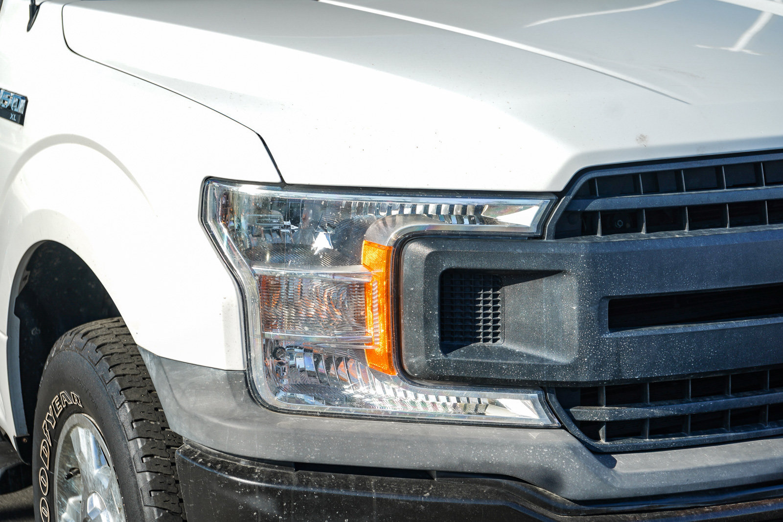 Used 2018 Ford F150 XL w/ Equipment Group 101A Mid AWD/4WD image 4
