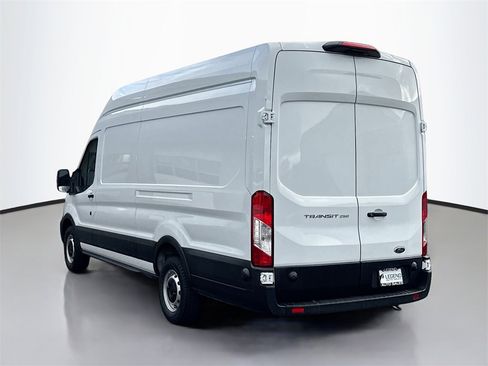 Used 2024 Ford Transit 250 148 High Roof Extended w/ Load Area Protection Package image 9