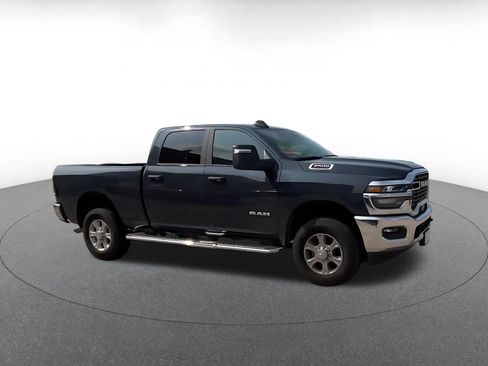 Used 2025 RAM 2500 Big Horn AWD/4WD image 2