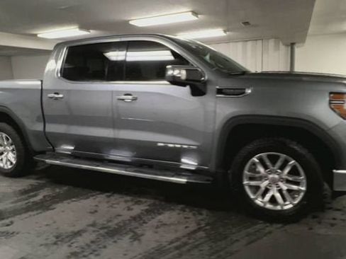 Certified 2022 GMC Sierra 1500 SLT w/ SLT Premium Package AWD/4WD image 2