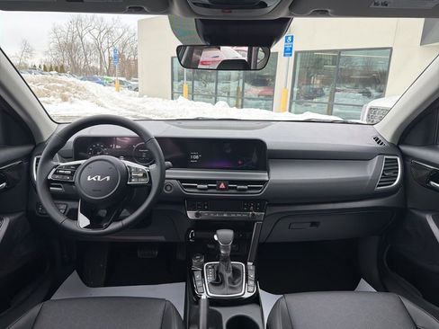 New 2026 Kia Seltos EX AWD/4WD image 25