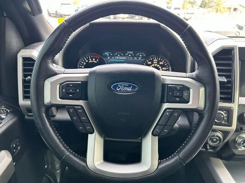 Used 2018 Ford F150 Lariat w/ Equipment Group 502A Luxury AWD/4WD image 28