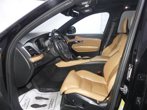Used 2019 Volvo XC90 T6 Inscription w/ Luxury Package image 22