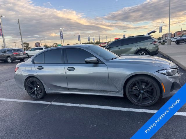 Used 2023 BMW 330i xDrive Sedan w/ Premium Package AWD/4WD image 7