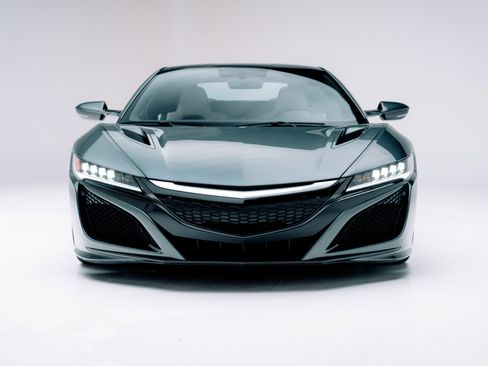 Used 2017 Acura NSX image 4