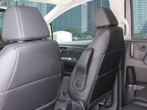 New 2026 Honda Odyssey EX-L image 16