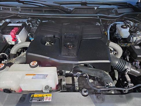 Used 2024 Toyota Tundra Limited image 21