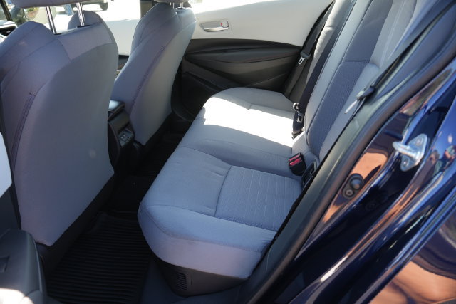 Used 2025 Toyota Corolla SE FWD image 14