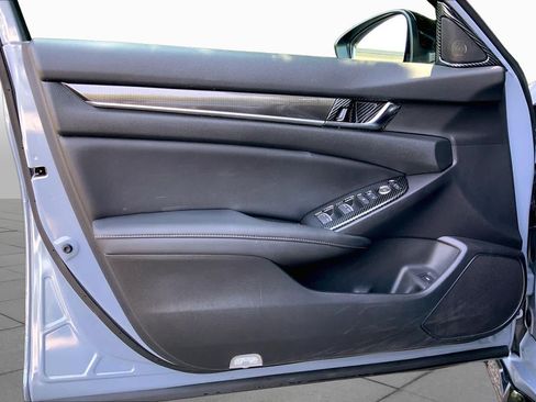 Used 2021 Honda Accord Sport image 22