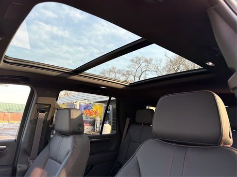 Used 2026 Chevrolet Tahoe RST w/ Comfort Package image 10