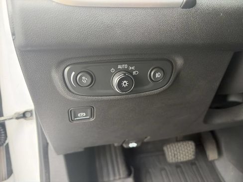 Used 2020 GMC Terrain SLT w/ Elevation Edition FWD image 20