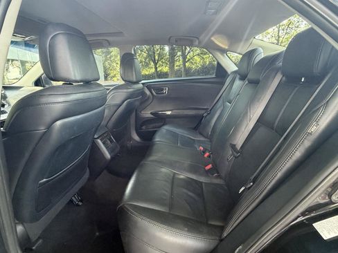 Used 2013 Toyota Avalon XLE Touring FWD image 13