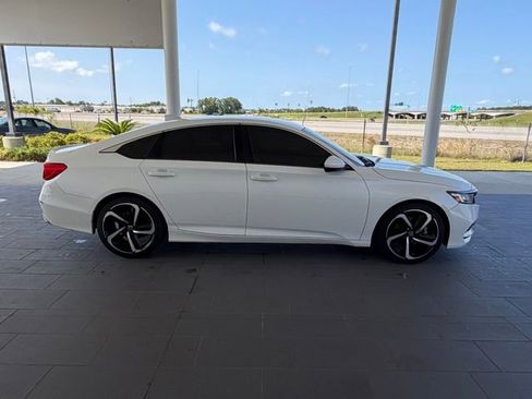 Used 2020 Honda Accord Sport image 32