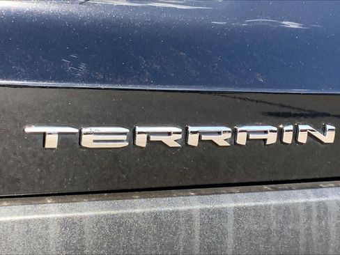 Used 2026 GMC Terrain Elevation image 30