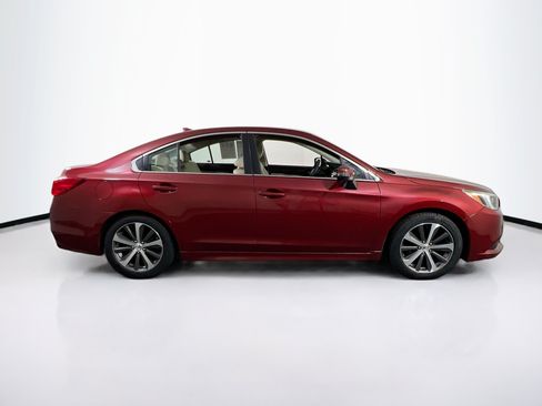 Used 2017 Subaru Legacy 2.5i Limited AWD/4WD image 4