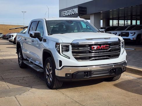 New 2026 GMC Sierra 1500 SLT w/ SLT Premium Plus Package image 2
