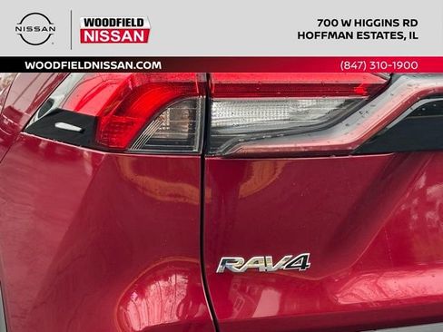 Used 2021 Toyota RAV4 XLE Premium AWD/4WD image 12