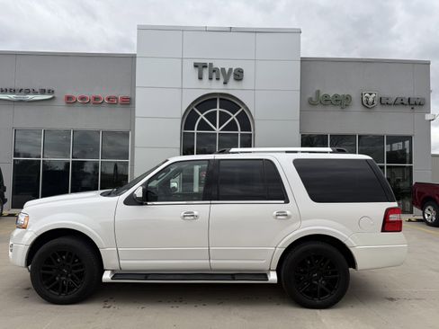 Used 2016 Ford Expedition Limited image 38