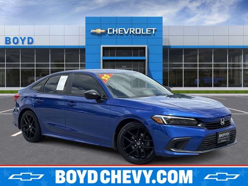 Used 2023 Honda Civic Sport image 1