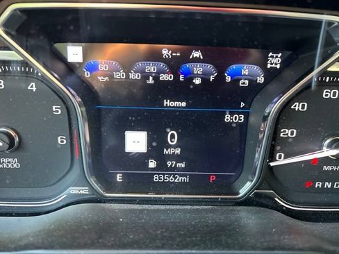 Used 2021 GMC Sierra 1500 AT4 w/ AT4 Value Package AWD/4WD image 10